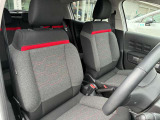 各担当者が保険募集人の資格を取得しております。お車のみならず、任意保険のご相談もお気軽にお申し付けください!