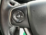 ステアリング左側にはオーディオコントロールスイッチがございます。