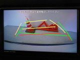 バックガイドモニターを装備しています、車庫入れもラクラクです。