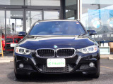 BMW在庫保有台数常時100台以上!ご来店の際はBMW本店(厚木市下荻野140-1)にご来店ください!弊社自慢の全天候型ショールーム!BMW在庫保有台数常時100台以上ございます!