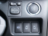 プッシュスタートやデジタルインナーミラーなど運転の際役立つ装備が充実しております♪