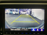 リアカメラ装備、運転に自信のない方でも安心して車庫入れができるリバース連動リアカメラが装着されています。狭い駐車場はもちろん、雨の日や夜間でもストレスなく運転していただけます。