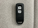 スマートキーです!ドアの施錠・解錠・エンジンの始動がスムーズで大変便利です!