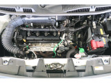 エンジンルームもしっかりクリーニングして納車致します!ご購入後のオイル交換等のメンテンナンスも当社にお任せください♪