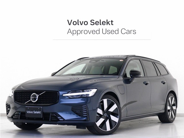 V60 ウルトラ T6 AWD プラグインハイブリッド 4WD
