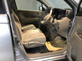 シートはフィット性も良く、楽な運転姿勢を保てます。
