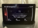 【ナビSDカードは別途購入が必要です】フルセグTV、インターネットラジオやBluetoothなどのエンターテーメント機能を凝縮したマツダコネクト!