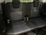 3列目シートはもちろん状態良好☆大人でもゆったりと座って頂けますので、大人数でのお出かけもラクラクです♪ご家族で、気の知れた仲間で、ドライブに行くのが楽しみですね♪