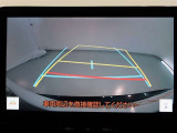バックガイドモニターで、後方を確認しながら安心して駐車することができます。運転初心者も熟練者も必須の機能ですよ!