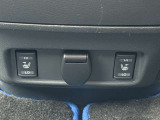 運転席・助手席シートヒーターです。寒い冬も快適です。