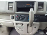インパネAT、4WD、エアコン、パワステ、集中ドアロック
