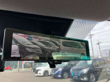 インテリジェントルームミラー☆カメラの映像を映すことで荷物や人が乗っていても後方視界を確保できます☆
