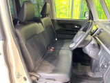 運転席シート廻りは使用感も少なく、良好な状態となっています。前オーナー様が丁寧に使っていたことがよくわかりますね。