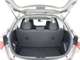 ラゲージスペースだって広々です!車種によっては床下収納やシートの折り畳み、またシートを動かして更にお荷物積めちゃいます♪