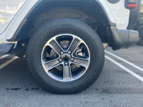 タイヤの状態も良好です。