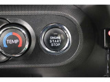 プッシュ式スタートはカギをカバンやポケットの中に入れたままエンジン始動が出来ます!