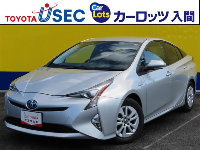 トヨタ プリウス 