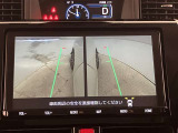 『バックモニター』を装備!駐車の際の、サポートツールとしてとっても便利!駐車が苦手な人、バックに自信がない人、だけでなく、皆さんに便利!でも、それだけに頼るのは危ないですね。