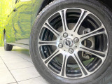 【15インチアルミホイール】外観にマッチしたアルミホイールを装着しております。各種アルミホイールや、スタッドレスタイヤも取扱いしております。是非ご相談ください♪