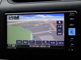 何処へでも行きたい場所へ、安心のトヨタ純正メモリーナビを装備しています。