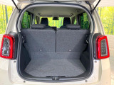 普段のお買い物や通勤、送迎等に十分な荷室スペースを確保しております。セカンドシートを倒すと、大きな荷物の積載も可能です♪