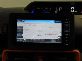 純正メモリーナビになります。