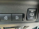 両側電動スライドドアなので運転される方も乗車される方もとっても便利です♪