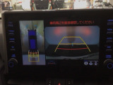 専用のカメラにより、上から見下ろしたような視点で360度車の周囲を確認することができます。死角部分も確認しやすく、狭い場所での切り返しや駐車もスムーズです♪