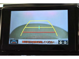 バックガイドモニターで、後方を確認しながら安心して駐車することができます。運転初心者も熟練者も必須の機能ですよ!
