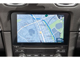 ポルシェ純正PCMナビ搭載です。