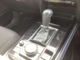 MTモード付です!MT感覚でシフトチェンジできます。MT車が少なくなってきた現在に面白さを取り入れた装備です。走る歓びを!