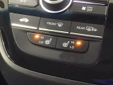 フロント両席にはシートヒーターが付いています!寒い日に便利な装備ですね。