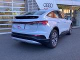 弊社アウディジャパン販売のグループ店舗(Audi Approved Automobile有明・世田谷・調布・江戸川・箕面・大阪南・堺)の車両は当店でご購入可能です。店舗間の輸送費用サービス。