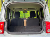 普段のお買い物や通勤、送迎等に十分な荷室スペースを確保しております。セカンドシートを倒すと、大きな荷物の積載も可能です♪