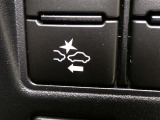【PCS(プリクラッシュセーフティーシステム】・・・進路上の車両を前方センサーで検出し、衝突の可能性が高いと判断したときに、警報やブレーキ力制御により運転者の衝突回避操作を補助します。