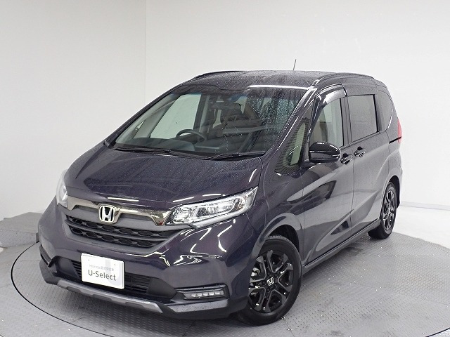 フリード+1.5 クロスター ブラックスタイル