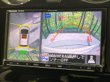 【アラウンドビューモニター】専用のカメラにより、上から見下ろしたような視点で360度クルマの周囲を確認することができます☆死角部分も確認しやすく、狭い場所での切り返しや駐車もスムーズに行えます。