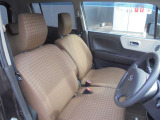 運転席も広々快適です
