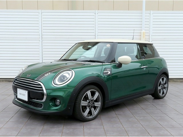 ミニクーパー 60イヤーズ エディション DCT