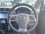 ステアリングも使用感が少なく、きれいな状態となっております♪