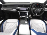 弊社Audi Volkswagen Retail Japan株式会社のグループ店舗(AudiApprovedAutomobile有明・江戸川・世田谷・調布・箕面・大阪南・堺)の車両は当店でご購入可能です。店舗間の輸送費用サービス。