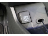 シガーソケットが付いているので、車から電源を取ることが出来ます!