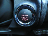 プッシュスタートなのでキーを取り出さずエンジンを掛けることができます!
