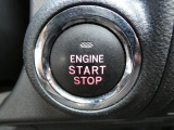 プッシュスタートなのでキーを取り出さずエンジンを掛けることができます!