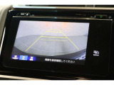 バックカメラが装備されており、後方の安全確認はもちろんのこと狭い場所での駐車や雨の日・夜間など視界の悪いコンディションでのストレスの軽減にもなります!