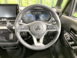 ステアリングも使用感が少なく、きれいな状態となっております♪