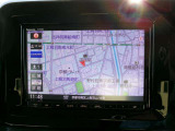 社外品の地デジTV対応のSDナビです。遠出や初めての場所でも安心ですね。