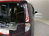 LEDテールライトです。省電力、高輝度のLEDは明るく照らすので夜間運転時の視認性を高めます。スタイリッシュな見た目で細かいところもこだわりたいあなたに!
