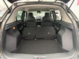 シートを倒せば大きな荷物も積み込み可能です!!