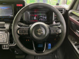 ステアリングも使用感が少なく、きれいな状態となっております♪